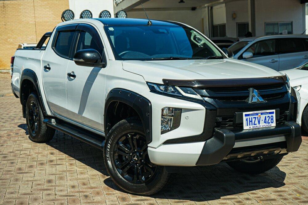 Mitsubishi Triton image 1