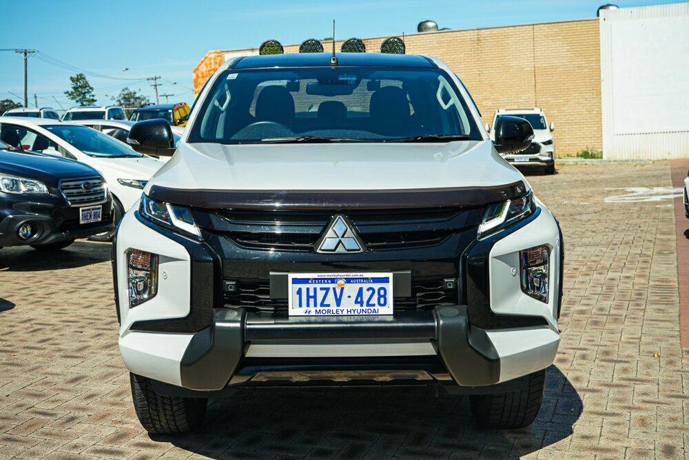 Mitsubishi Triton image 3