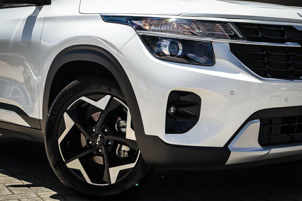 Kia Seltos image 2