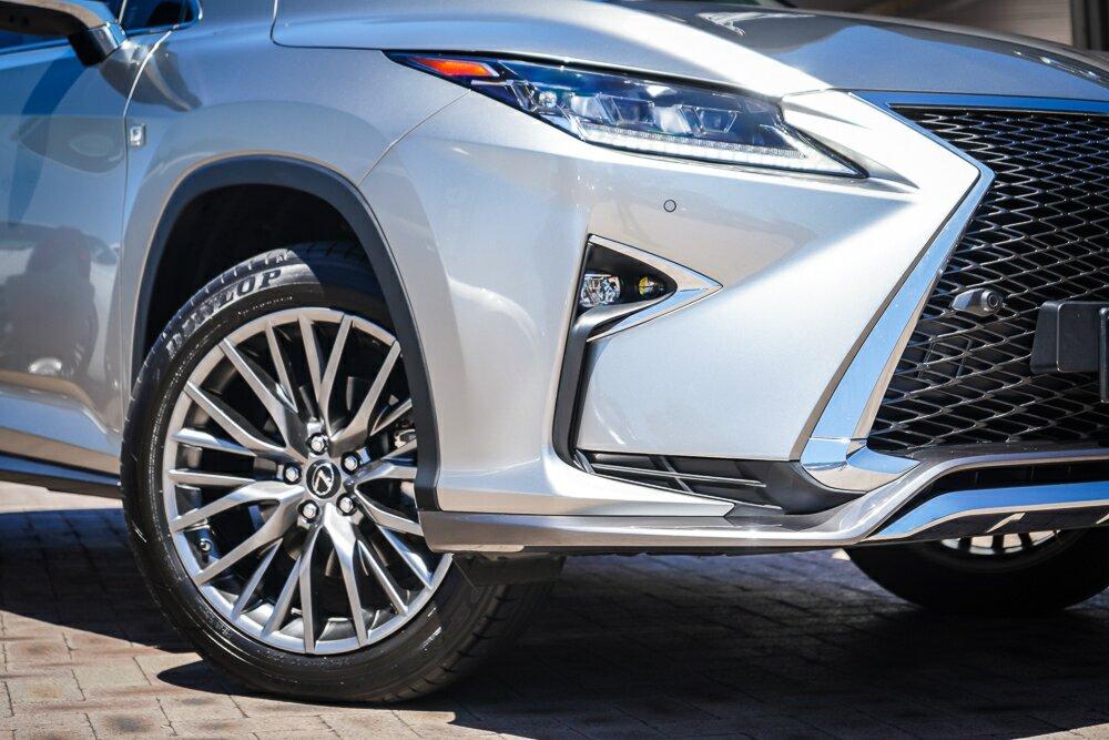 Lexus Rx image 2
