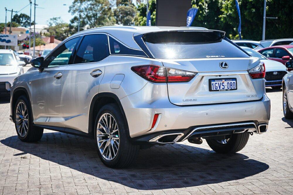 Lexus Rx image 4