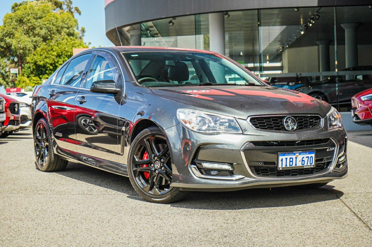 Holden Commodore image 4