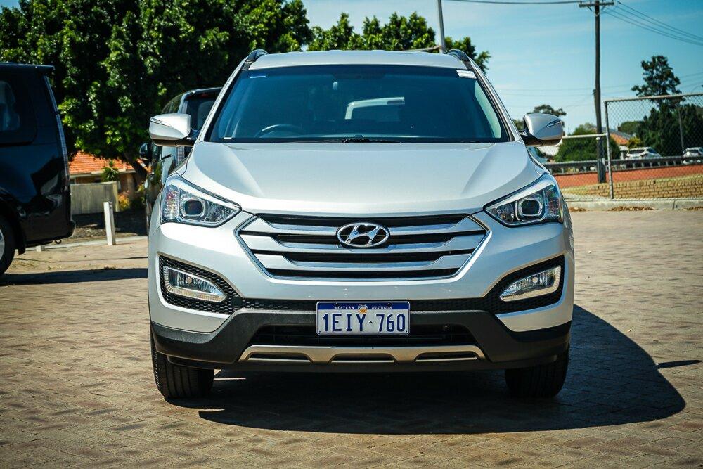 Hyundai Santa Fe image 3