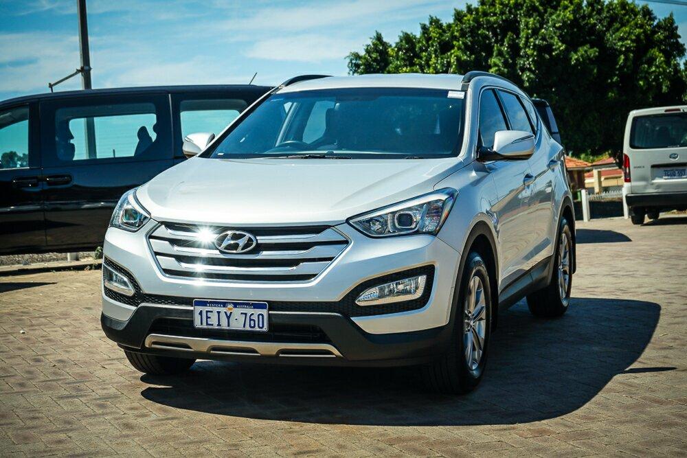 Hyundai Santa Fe image 4
