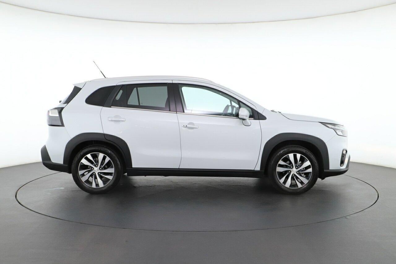 Suzuki S-cross image 3