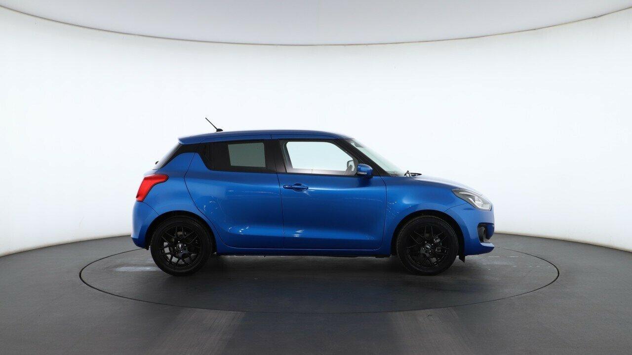 Suzuki Swift image 2