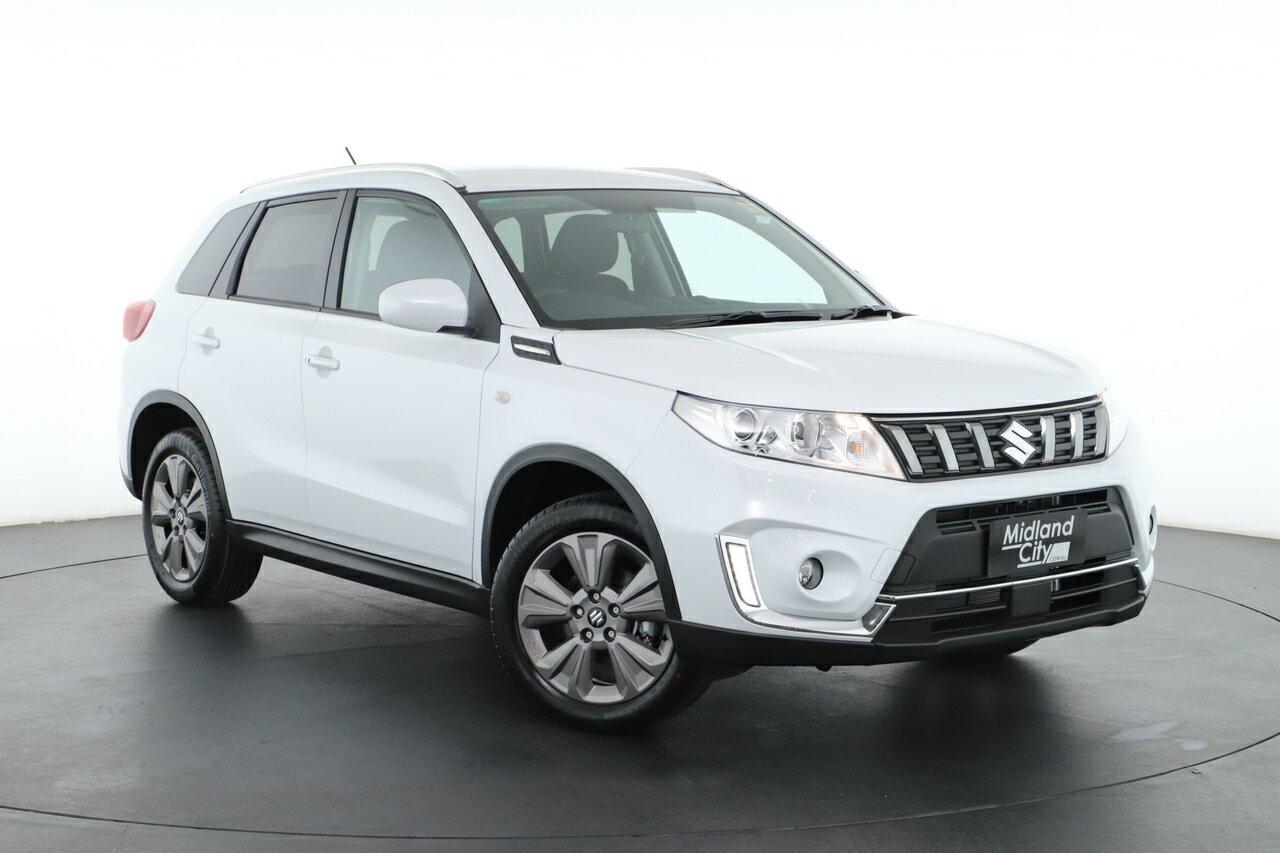 Suzuki Vitara image 1