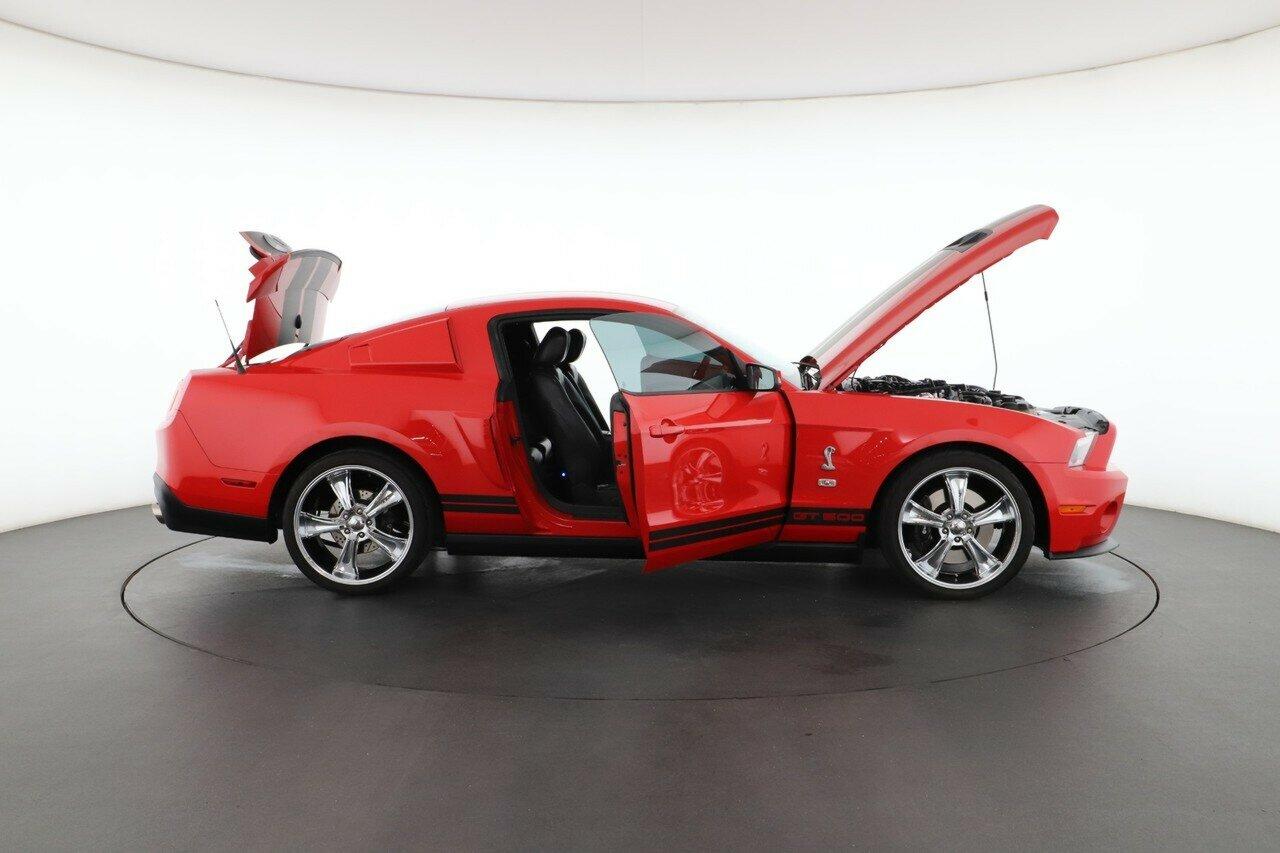 Ford Mustang image 2