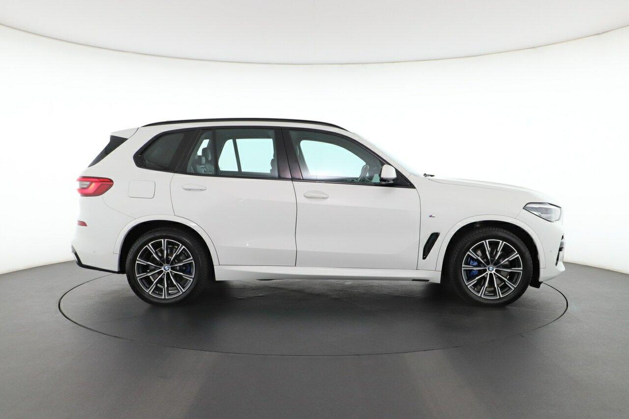 BMW X5 image 2