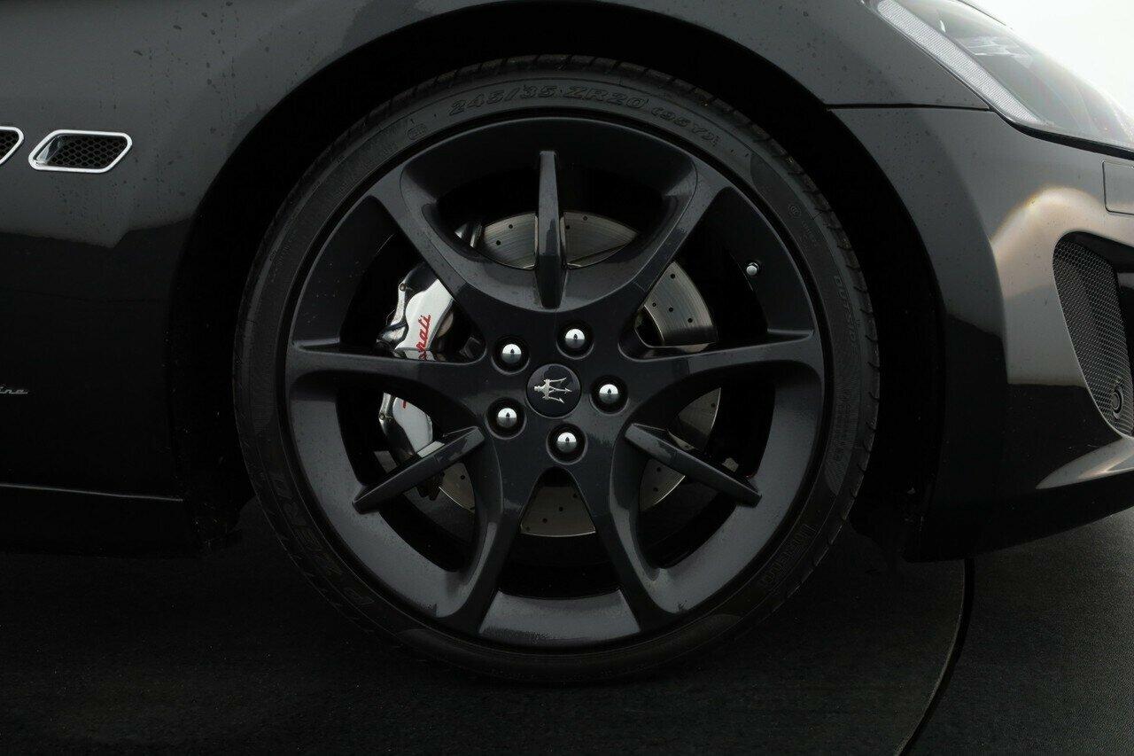 Maserati Granturismo image 4