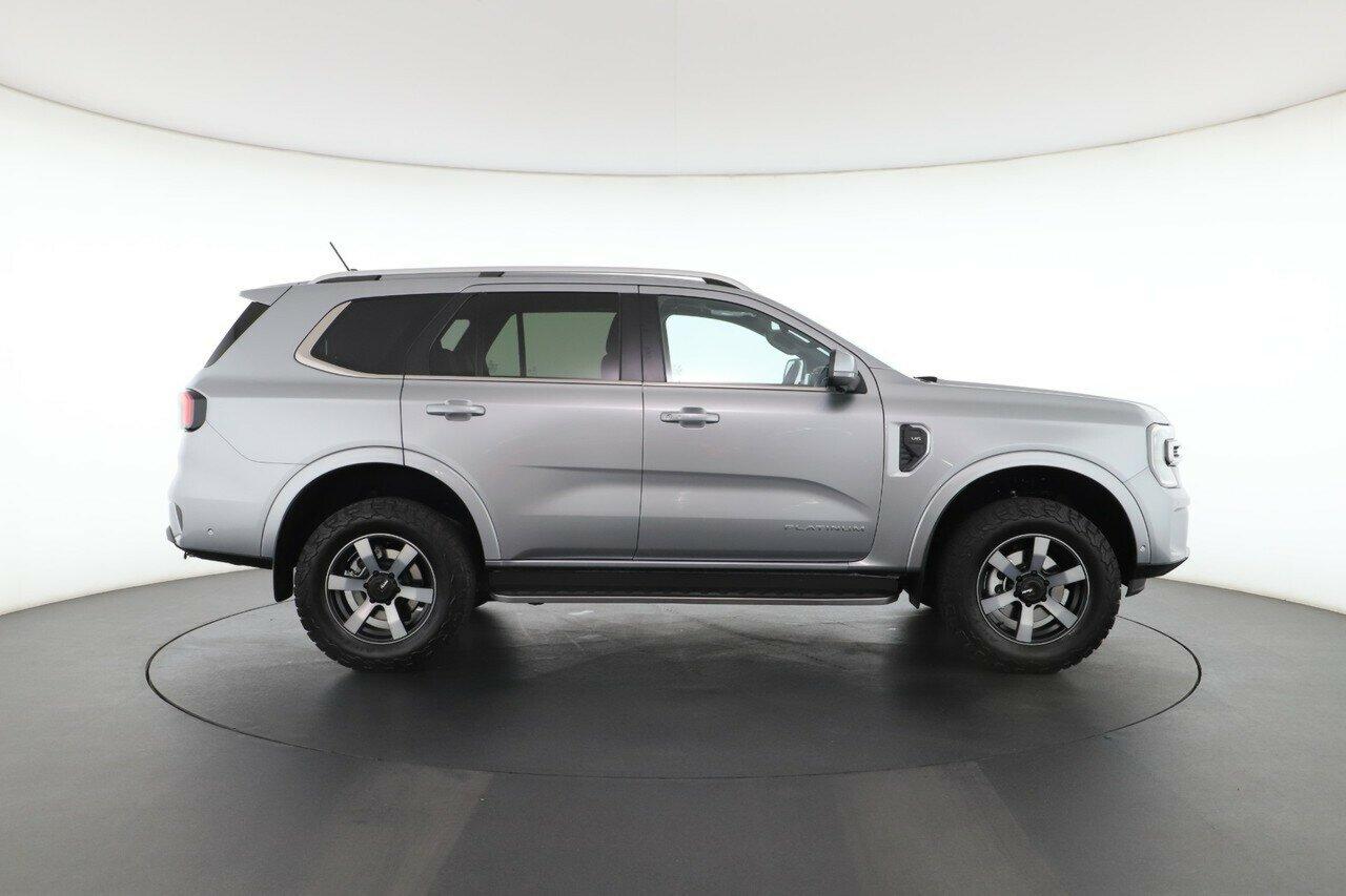 Ford Everest image 3
