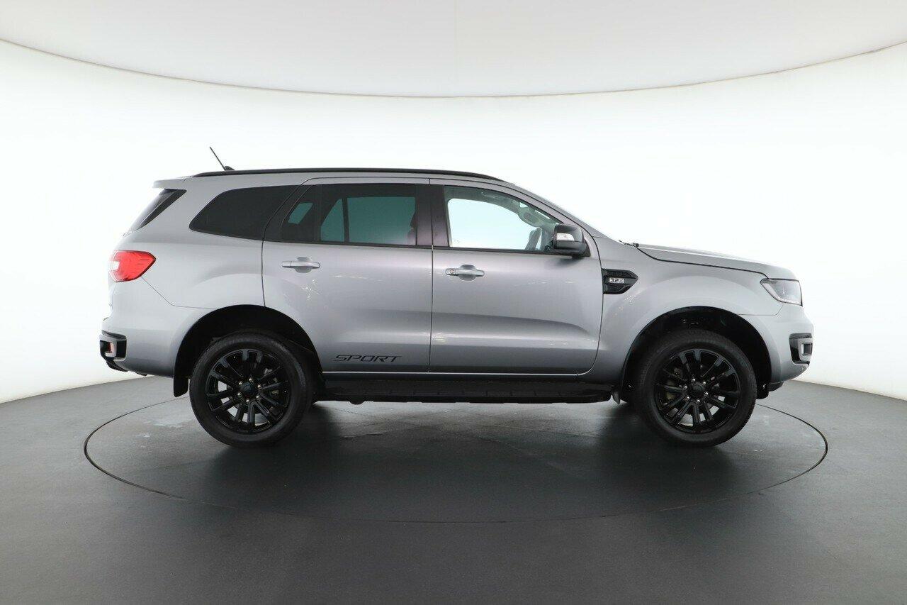 Ford Everest image 3