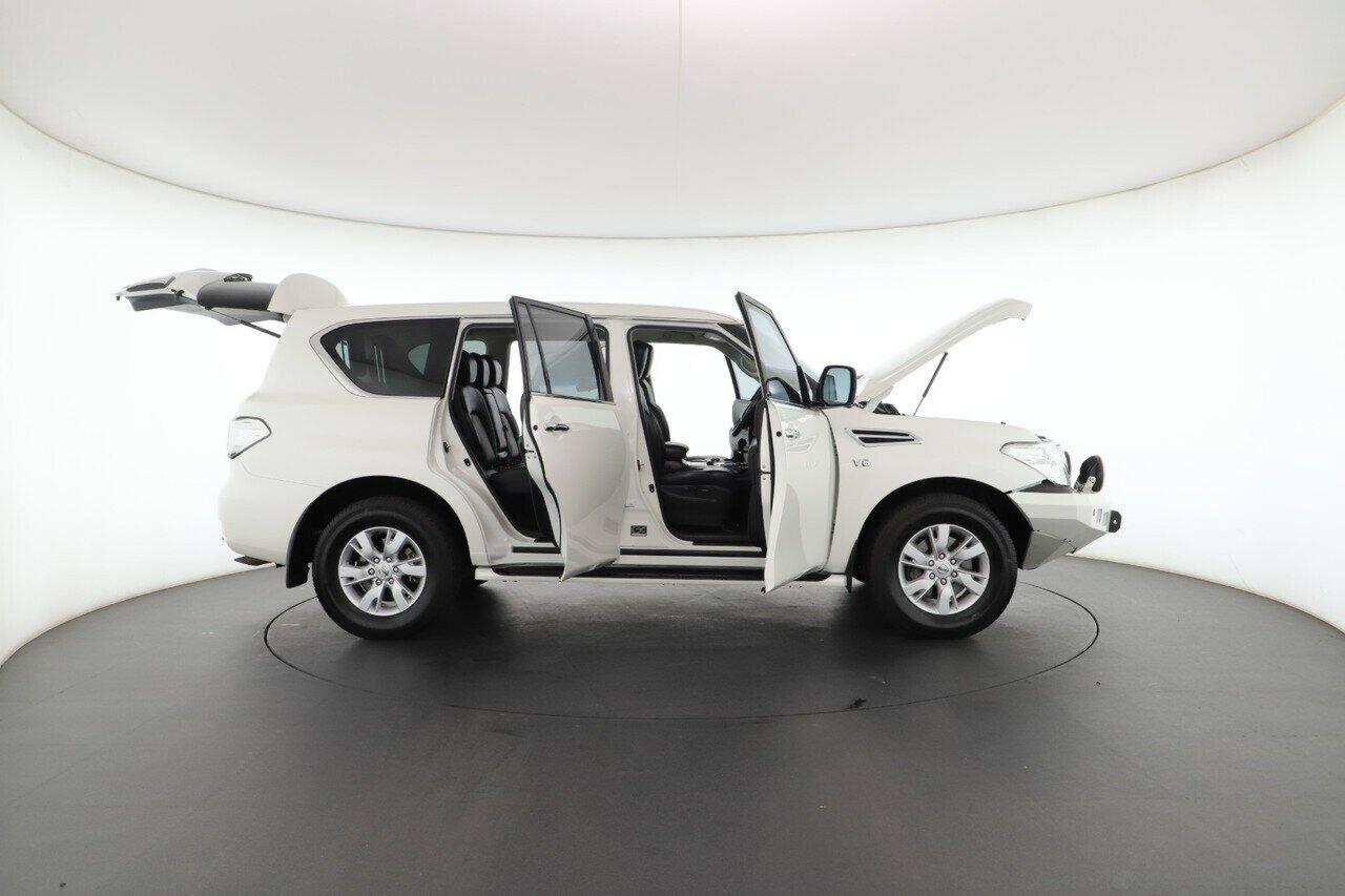 Nissan Patrol image 2