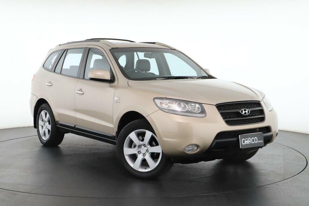 Hyundai Santa Fe image 1