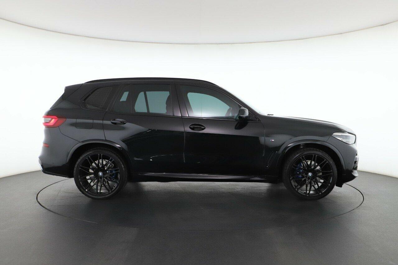 BMW X5 image 2