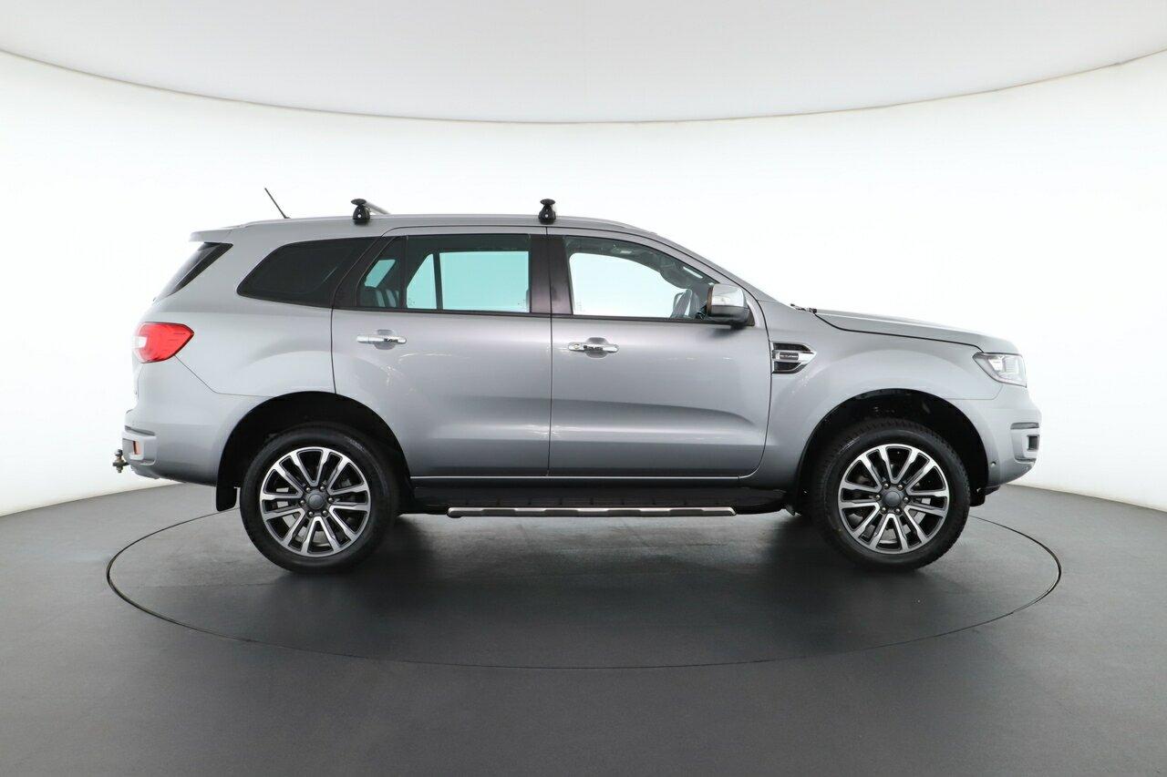 Ford Everest image 2