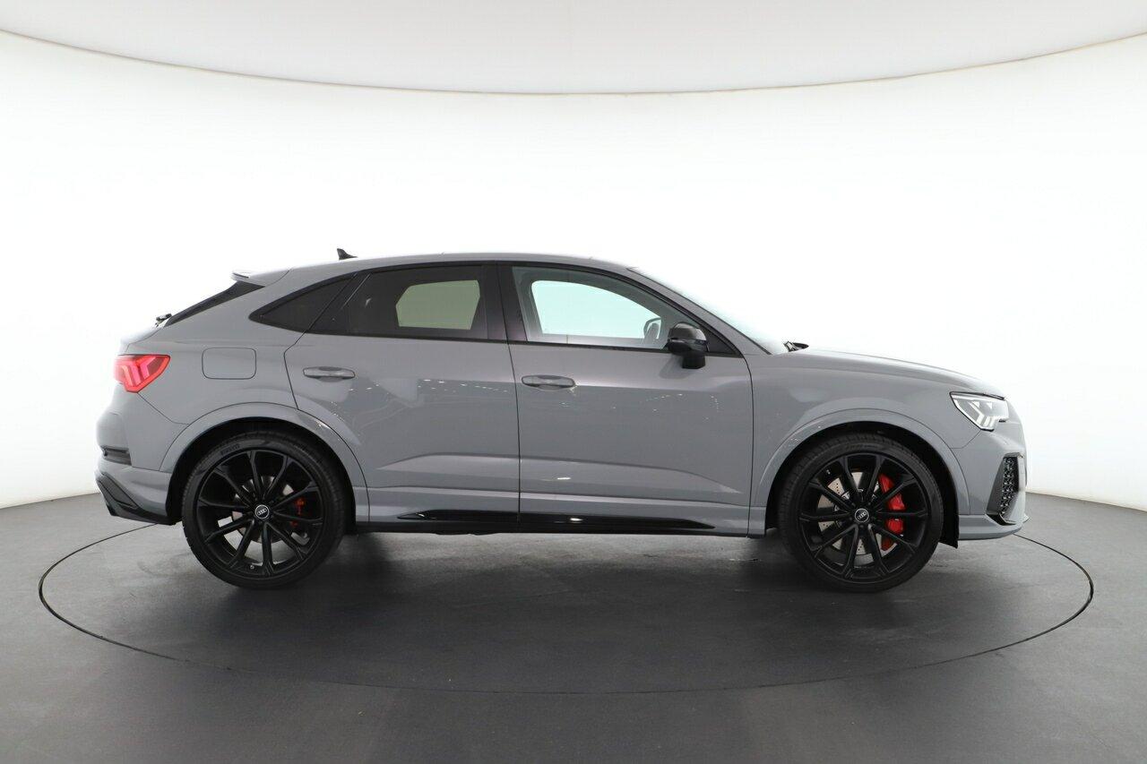 Audi Rs Q3 image 3