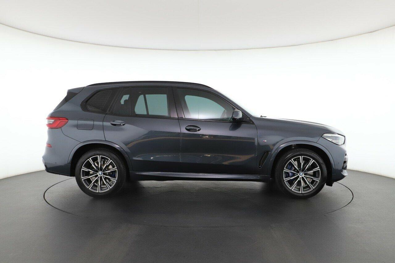 BMW X5 image 2
