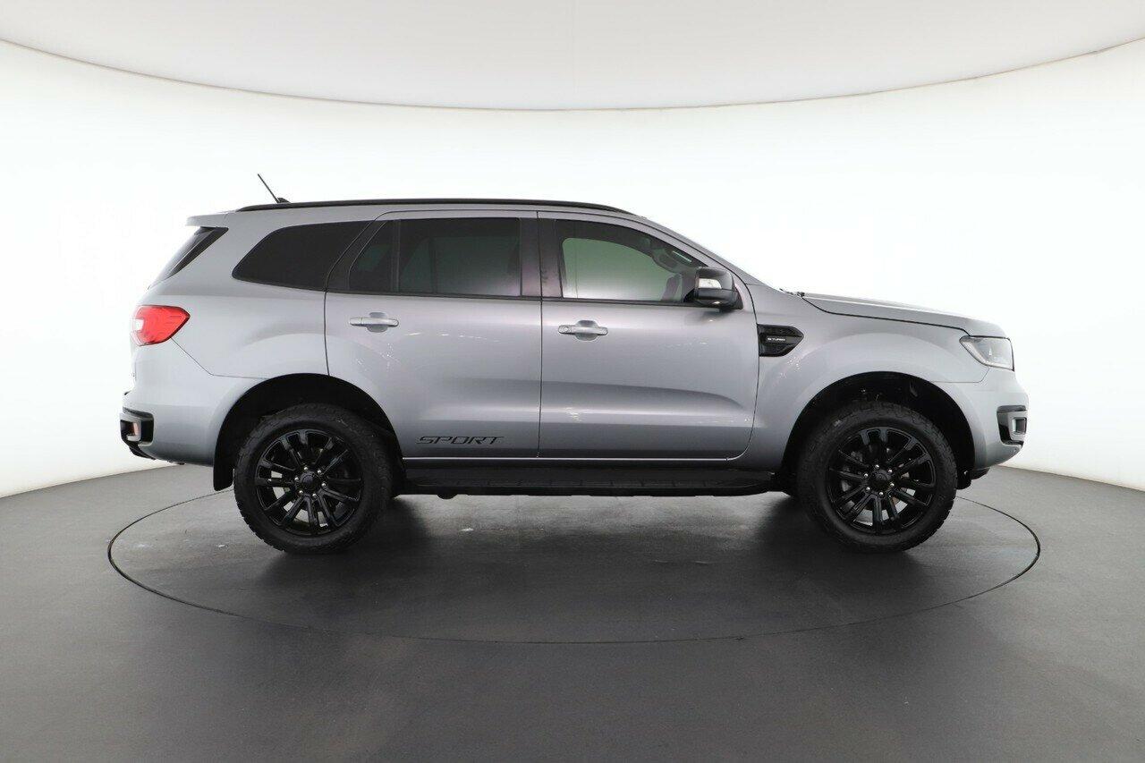 Ford Everest image 3