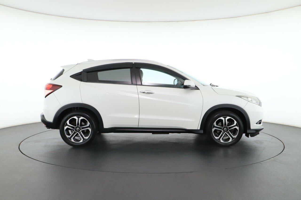 Honda Hr-v image 3