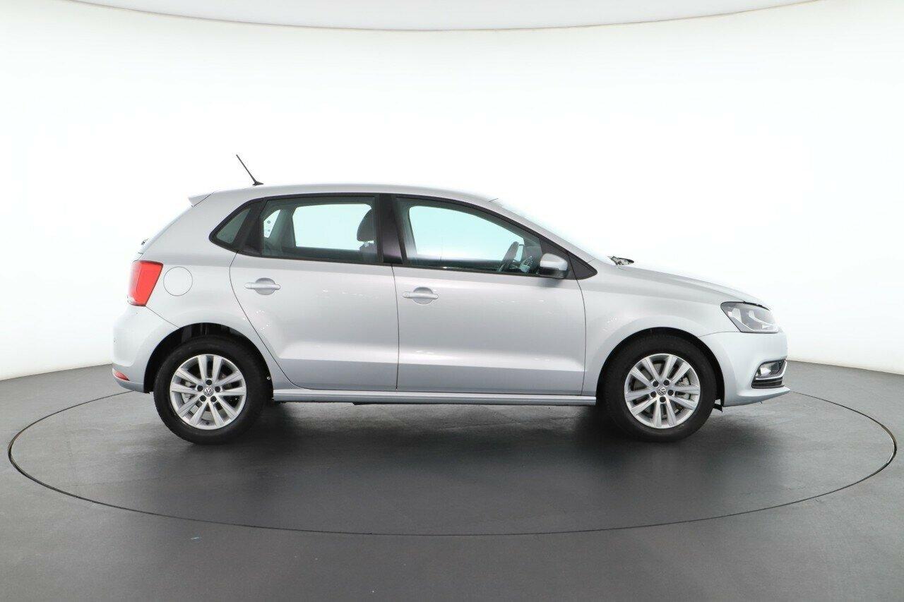 Volkswagen Polo image 2