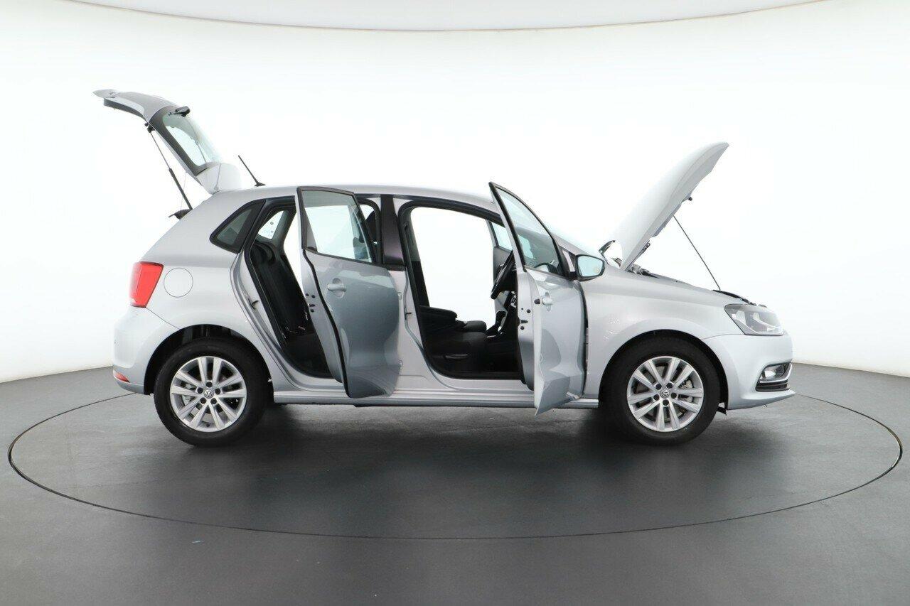 Volkswagen Polo image 3