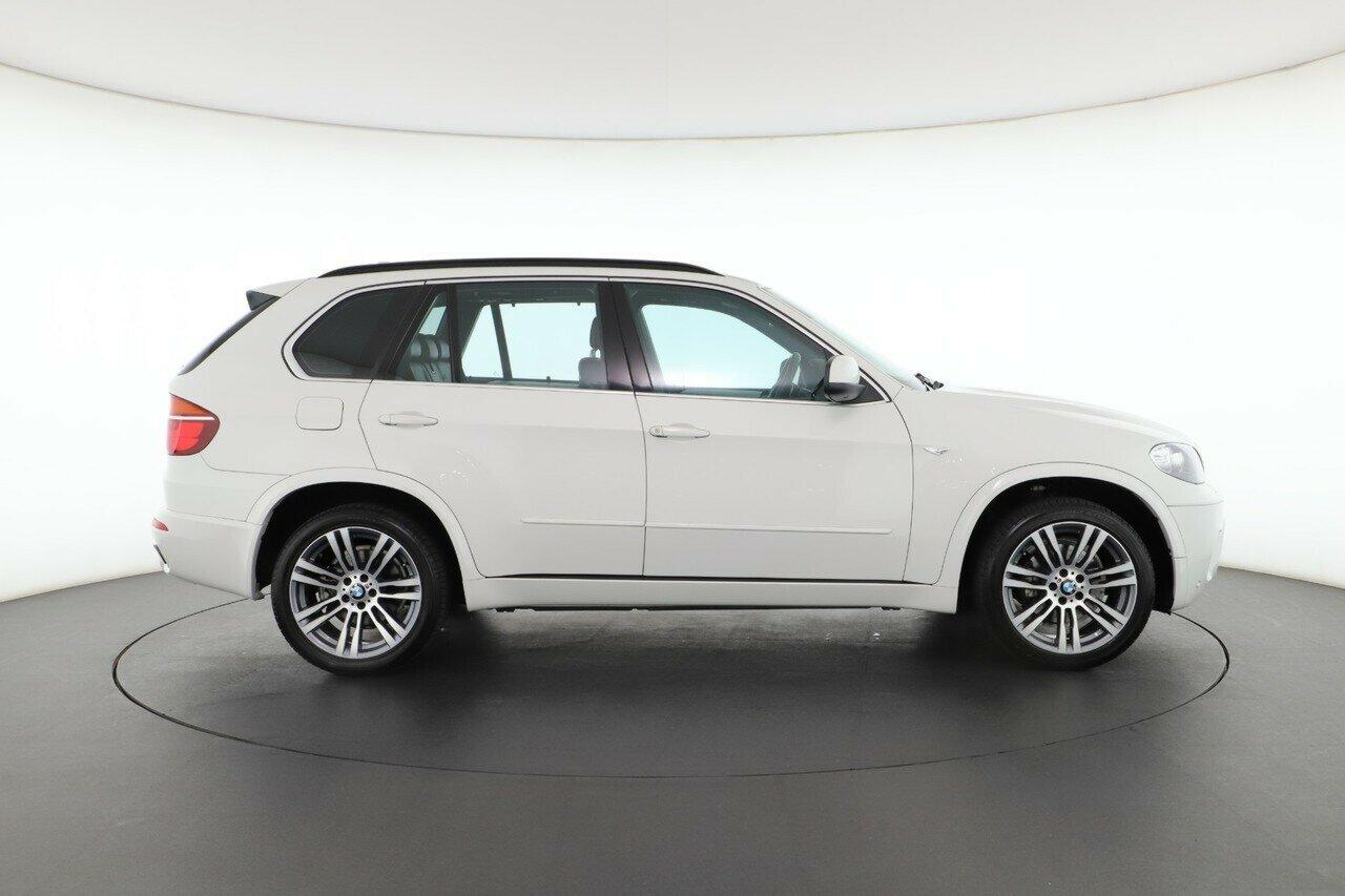 BMW X5 image 2