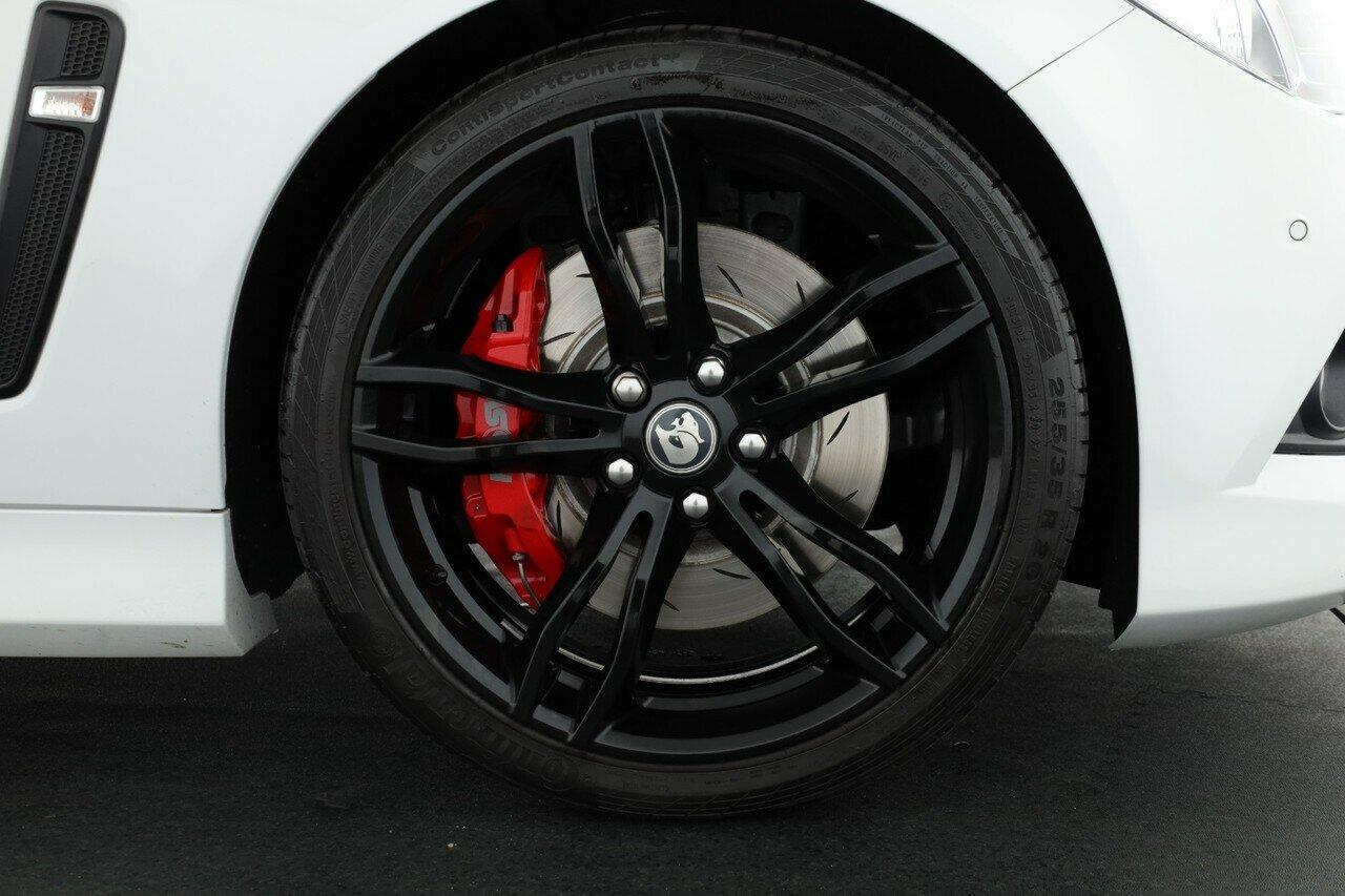 Holden Special Vehicles Clubsport image 4