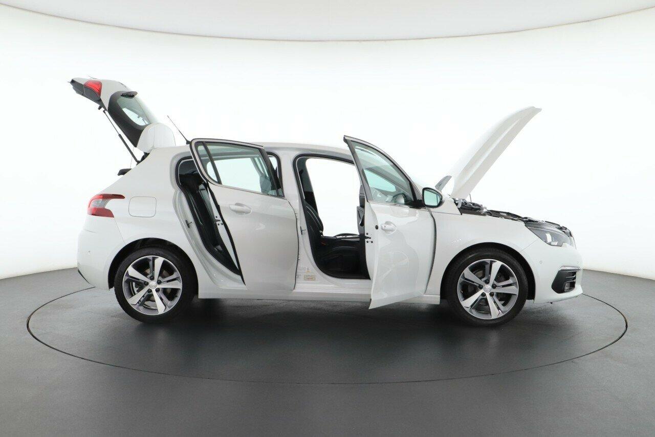 Peugeot 308 image 3