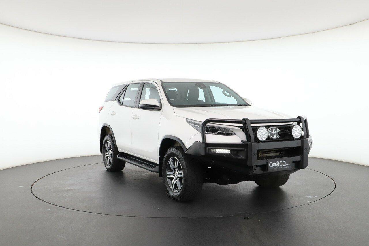 Toyota Fortuner image 4