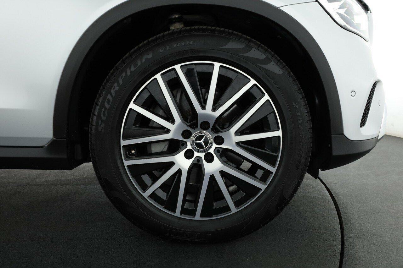 Mercedes Benz Glc-class image 4