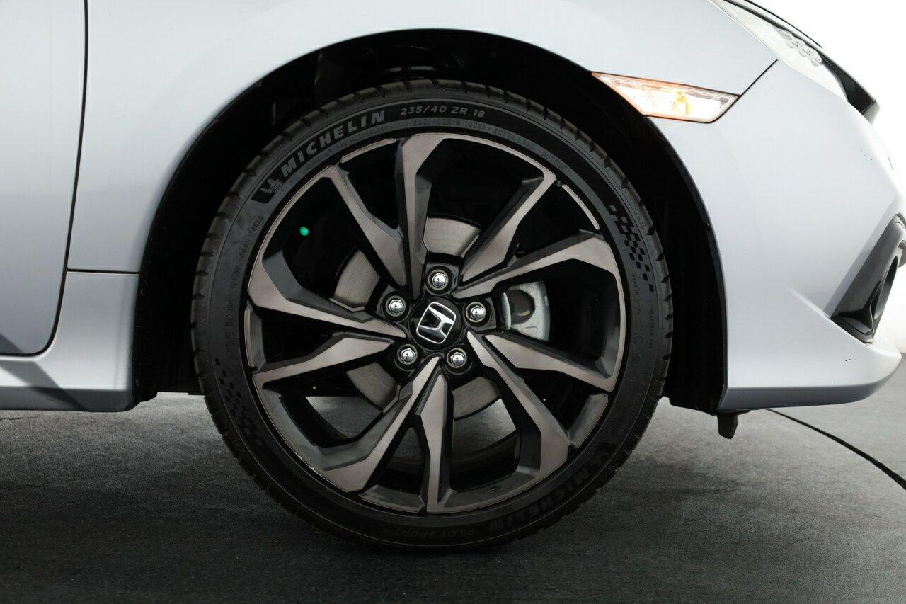 Honda Civic image 3