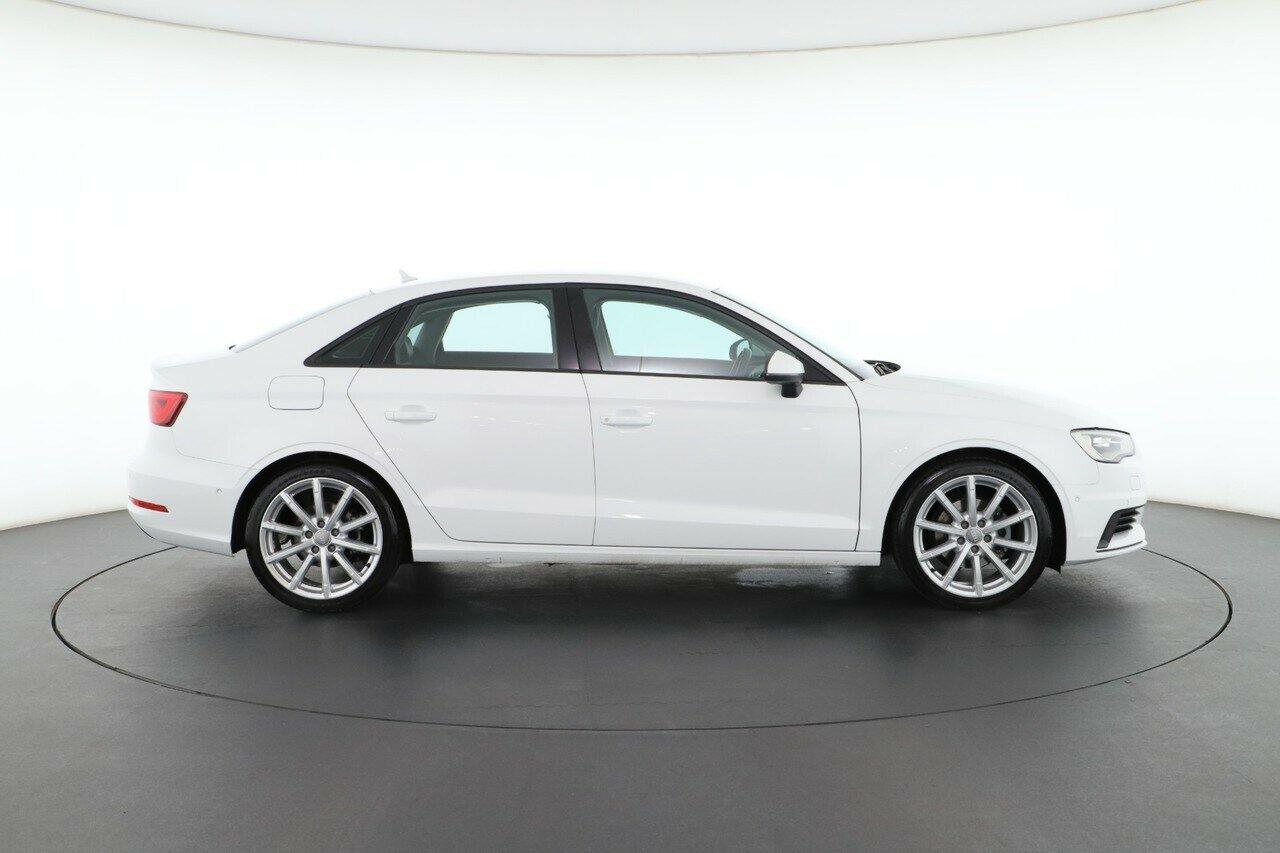 Audi A3 image 2