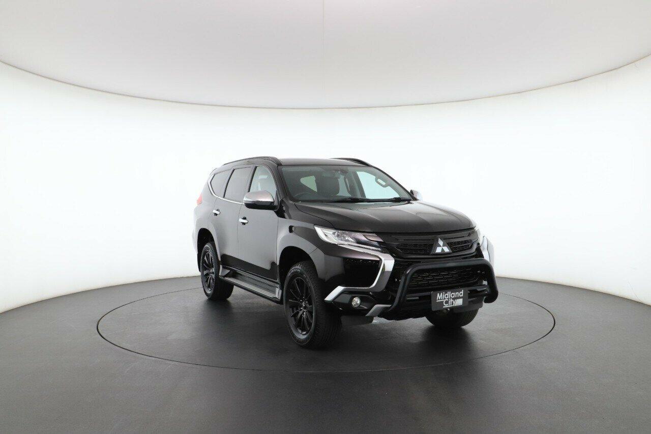 Mitsubishi Pajero Sport image 4
