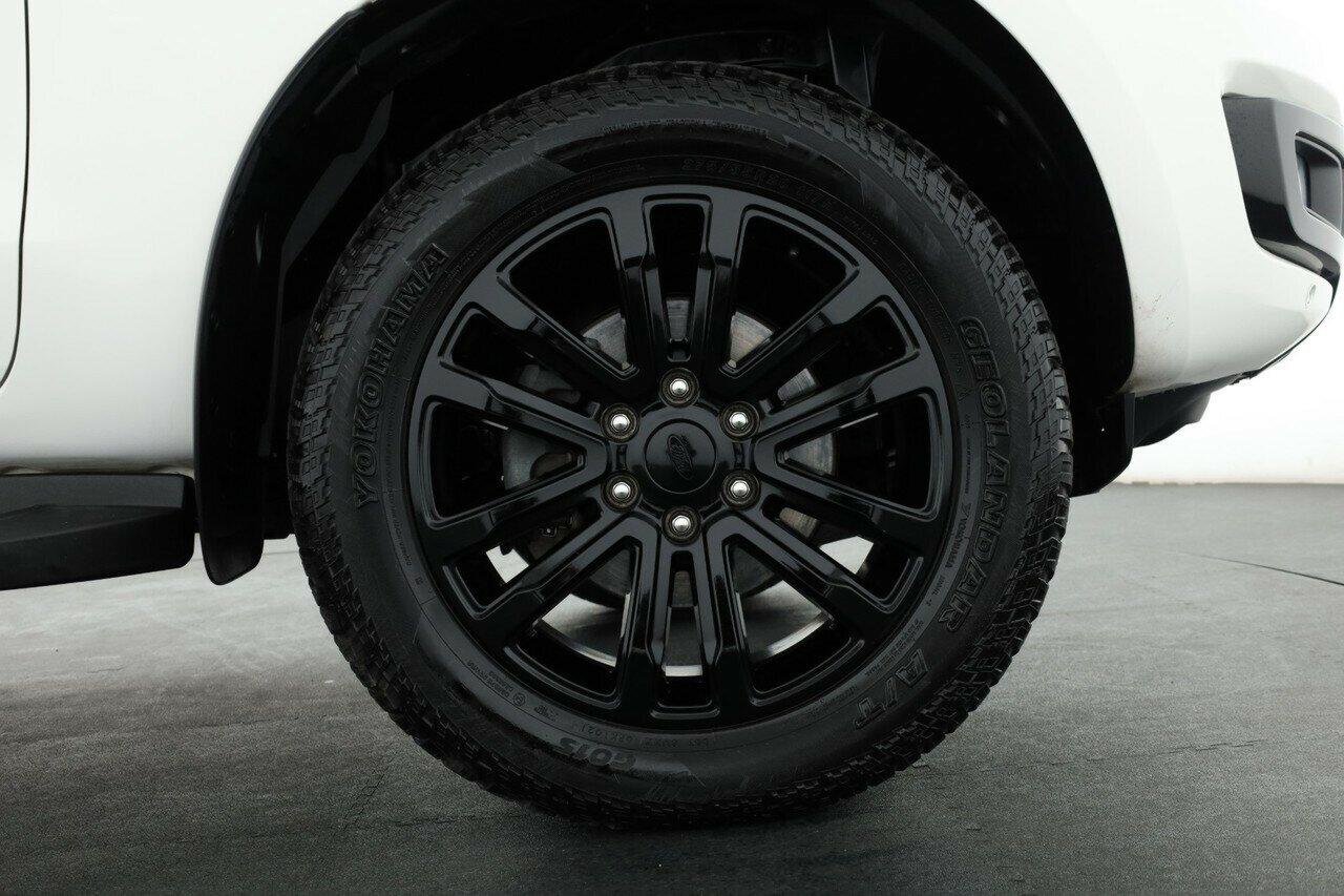 Ford Everest image 4