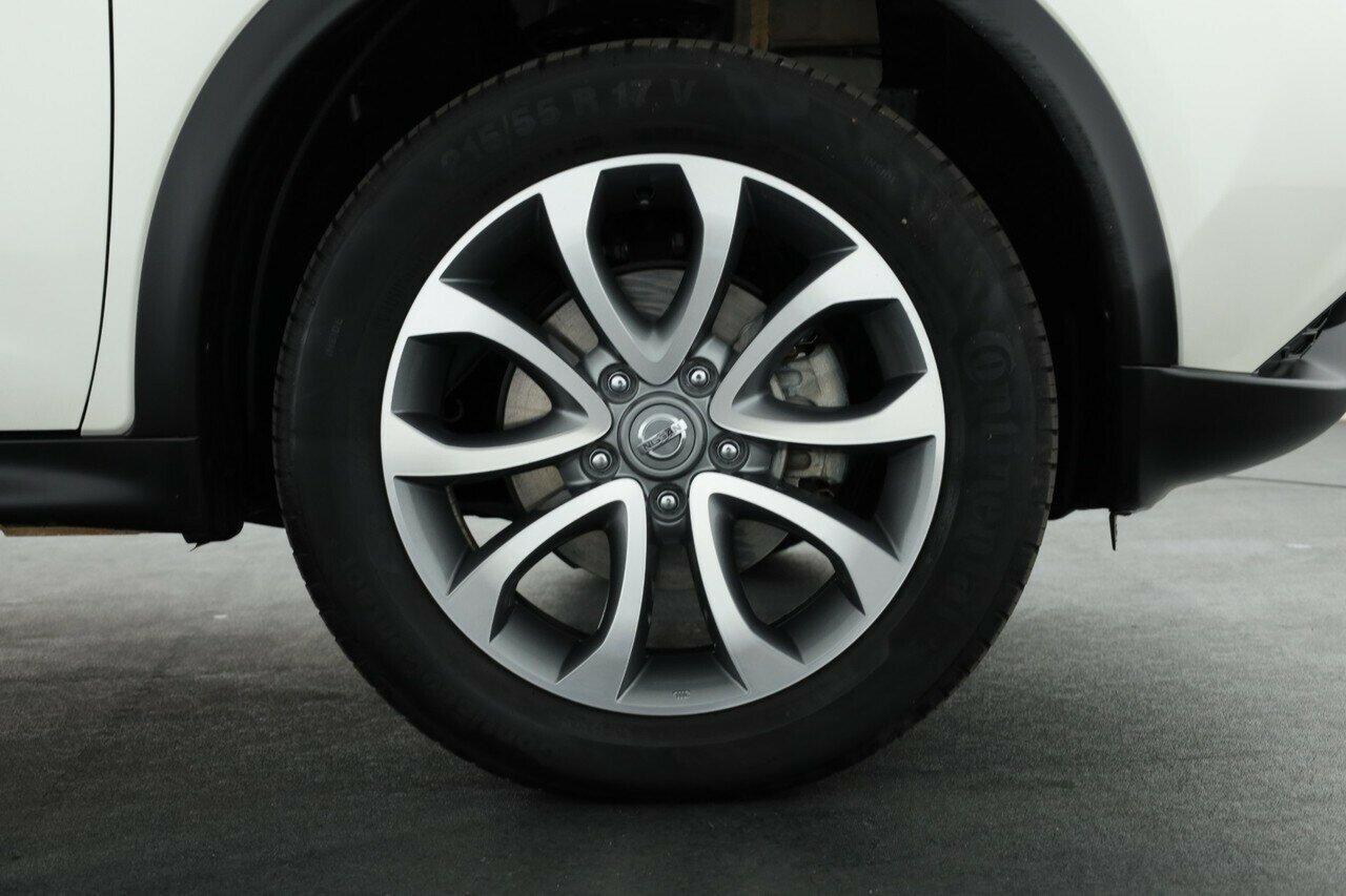 Nissan Juke image 3