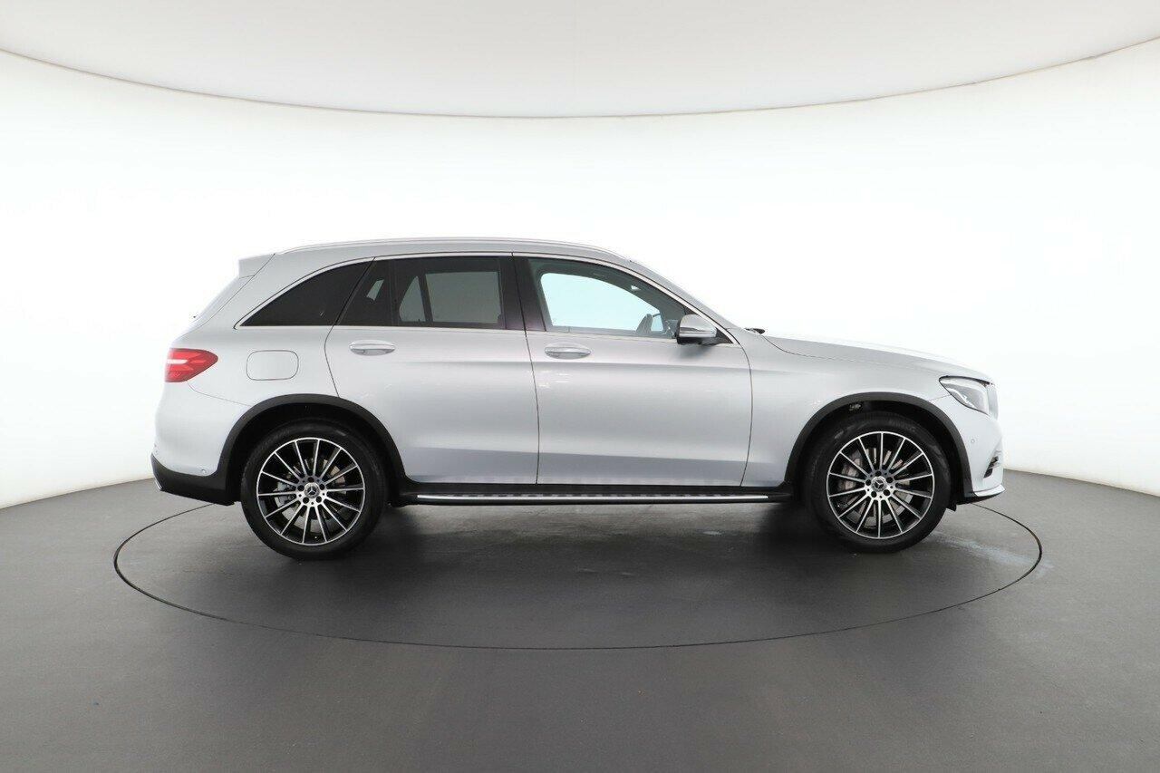 Mercedes Benz Glc-class image 3