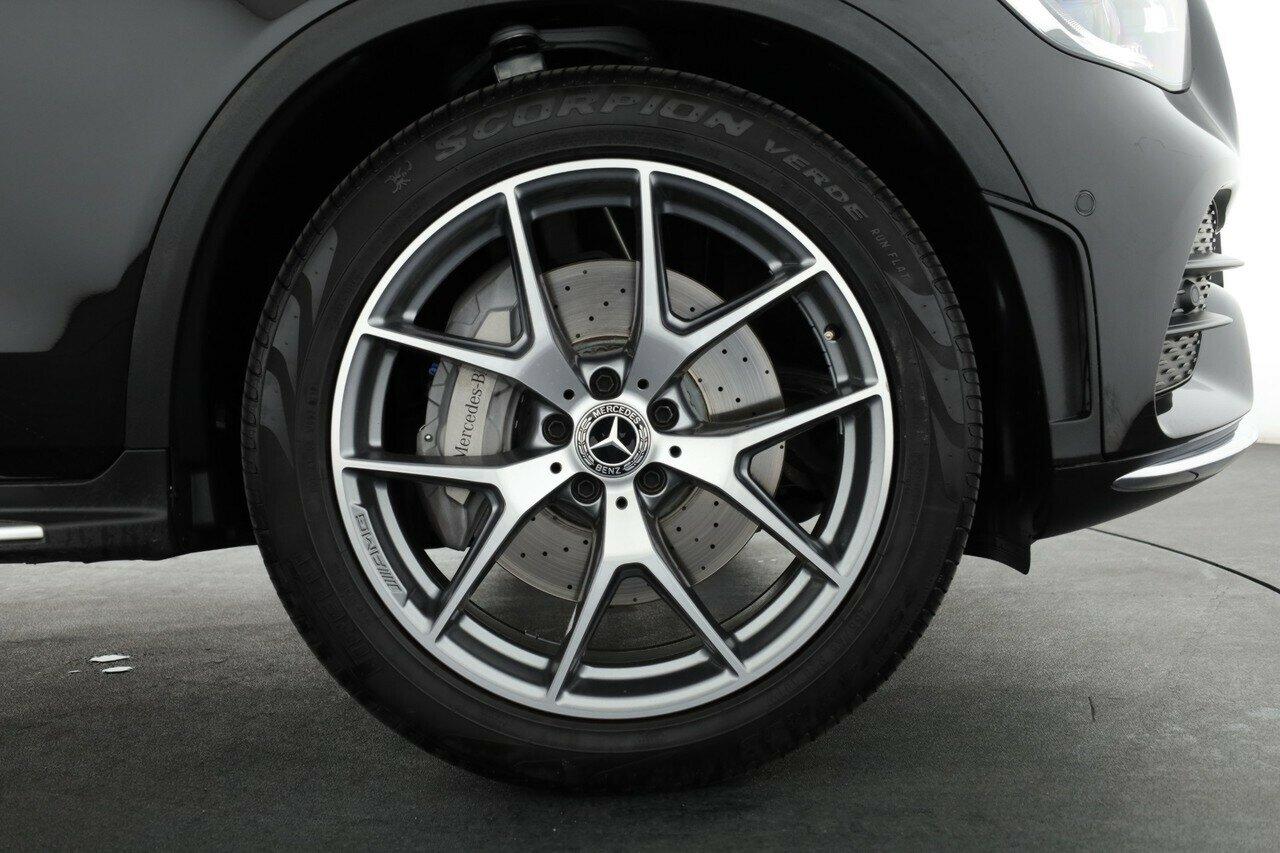 Mercedes Benz Glc-class image 3