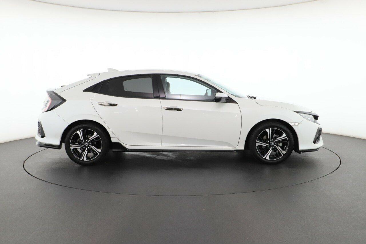 Honda Civic image 2
