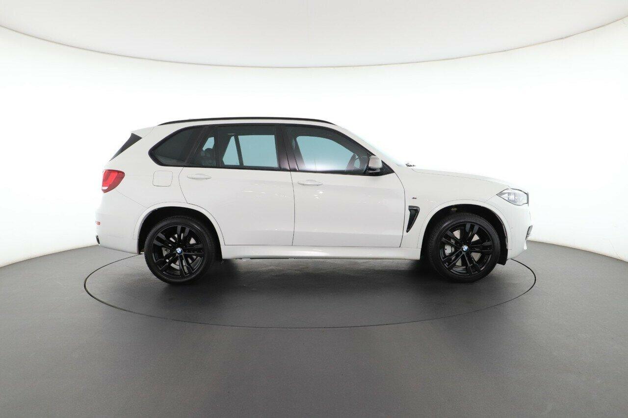 BMW X5 image 2