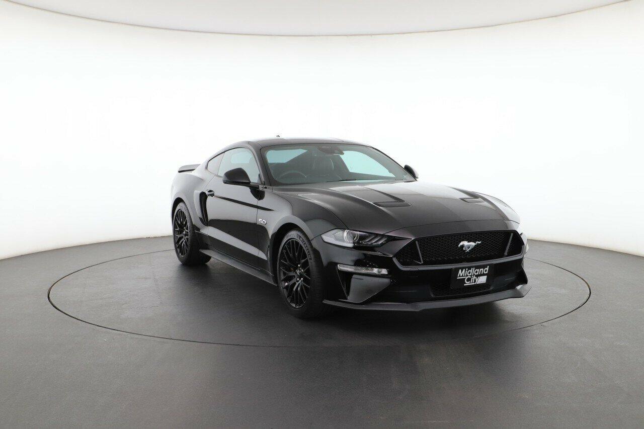 Ford Mustang image 4