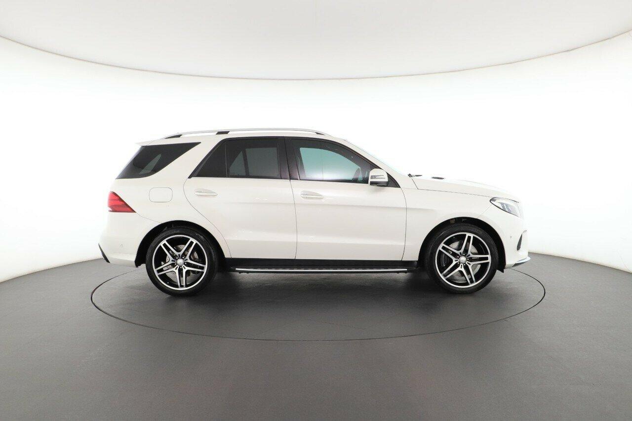 Mercedes Benz Gle-class image 2