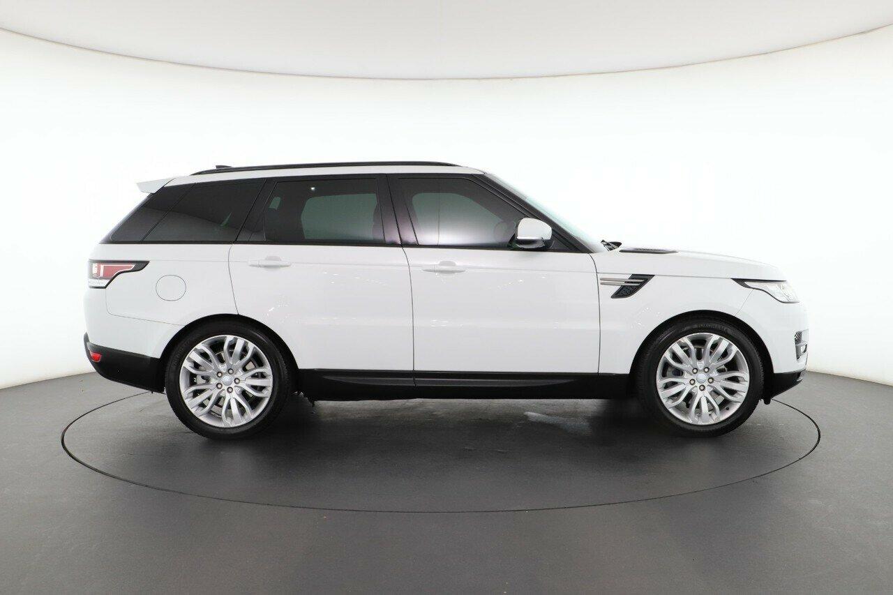 Land Rover Range Rover Sport image 3