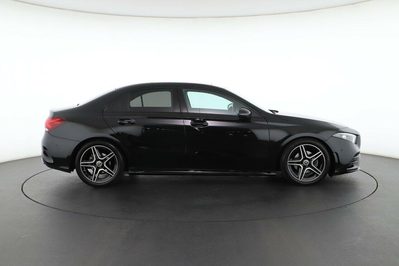 Mercedes Benz A-class image 3