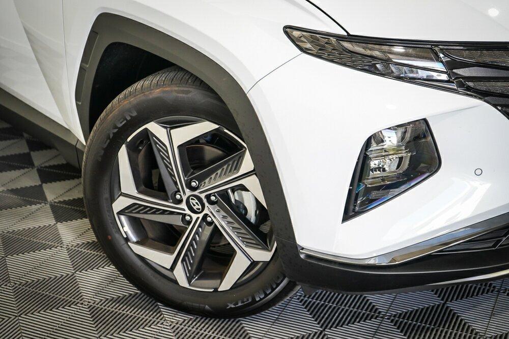Hyundai Tucson image 2
