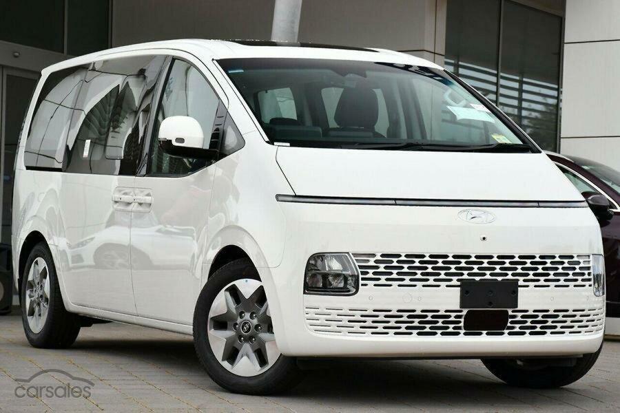Hyundai Staria image 1