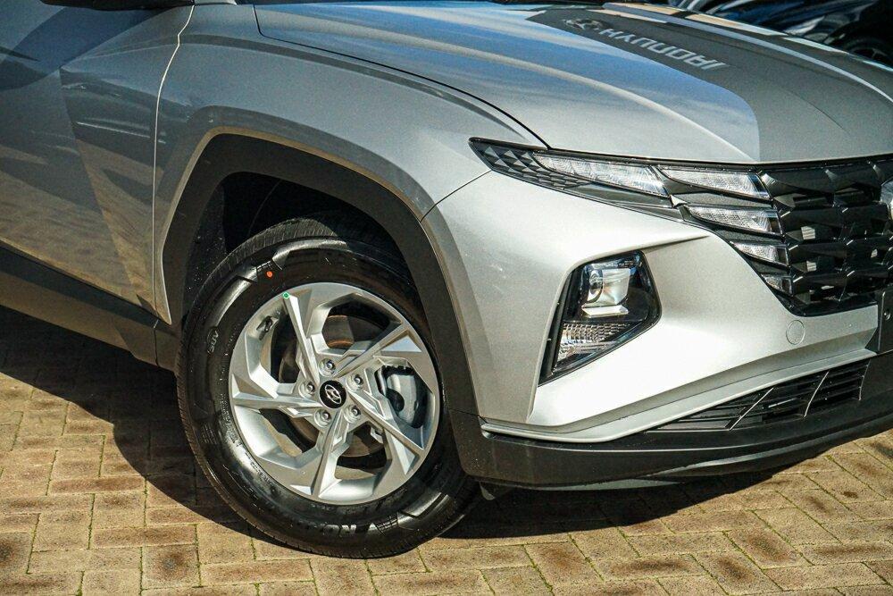 Hyundai Tucson image 2