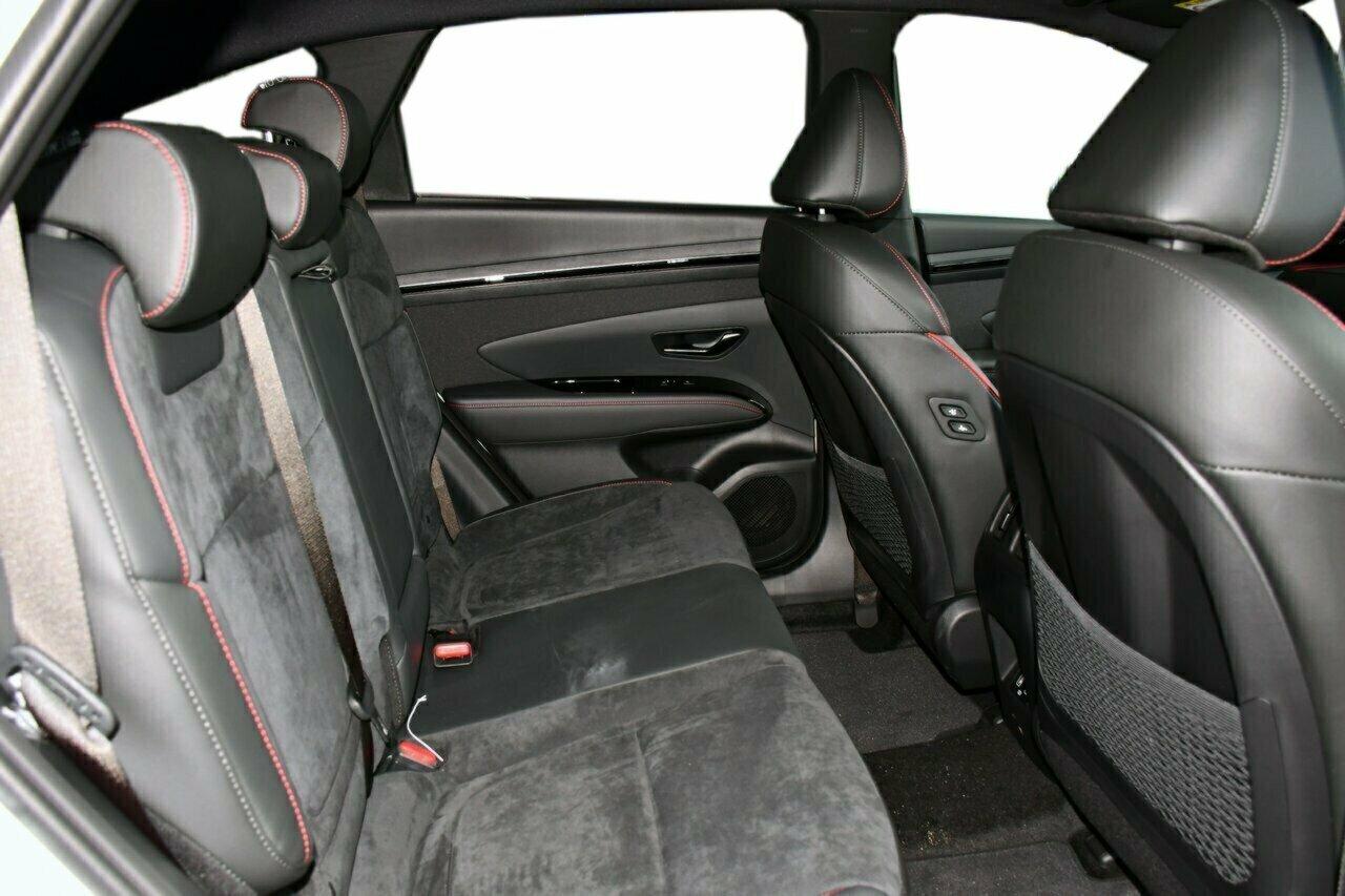 Hyundai Tucson image 4