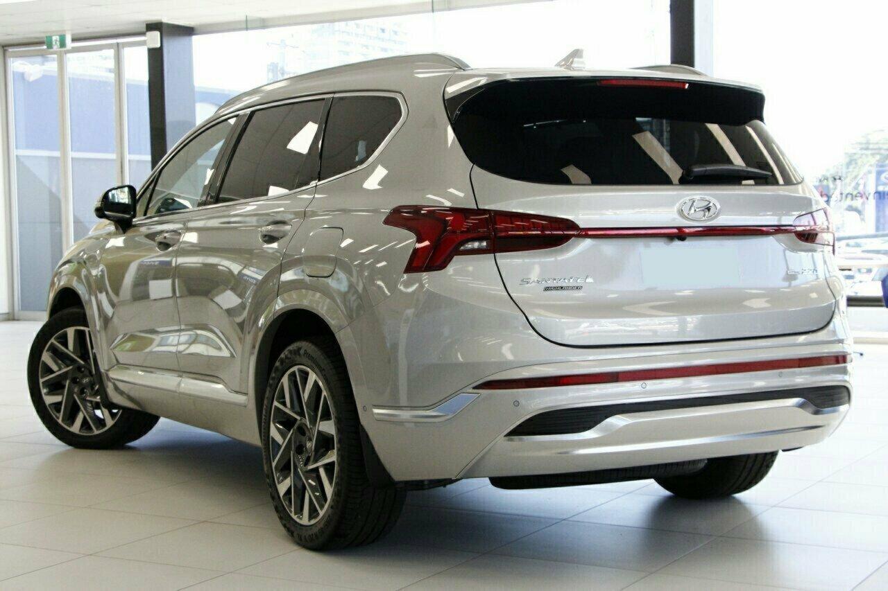 Hyundai Santa Fe image 3