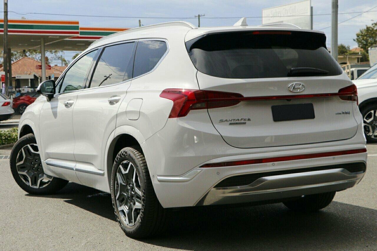 Hyundai Santa Fe image 3